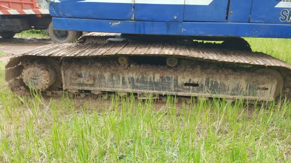 ขาย แบคโฮ KOBELCO SK200 Mark 2 เครื่อง 6BG1 เทอร์โบ ปั้มใหม่ ช่วงล่างเต็ม รถใช้งานได้ดี เอกสารใบซื้อขาย