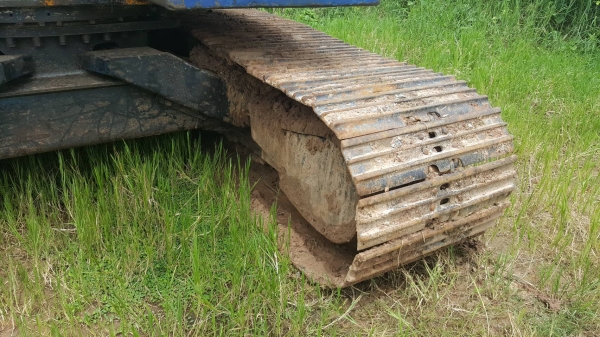 ขาย แบคโฮ KOBELCO SK200 Mark 2 เครื่อง 6BG1 เทอร์โบ ปั้มใหม่ ช่วงล่างเต็ม รถใช้งานได้ดี เอกสารใบซื้อขาย