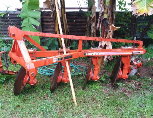 ผานบุกเบิกตราช้าง 4x22นิ้ว สวยๆครับ