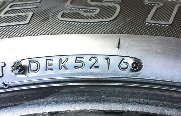 ยาง Bridgestone 245 70 16 สิ้นปี16 ดอกเต็ม เนื้อนิ่มๆ ราคาไม่แพง