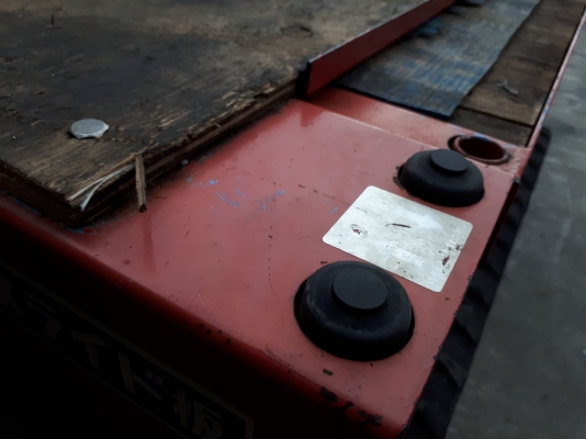 ลิฟท์บรรทุกตีนตะขาบ Nozawa นำเขิาจากญี่ปุ่น