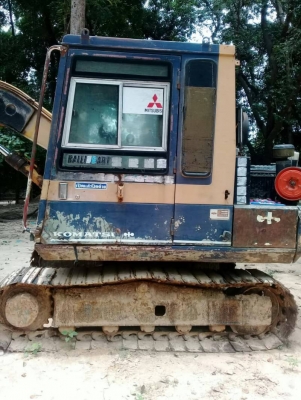 KOMATSU  PC 60-5