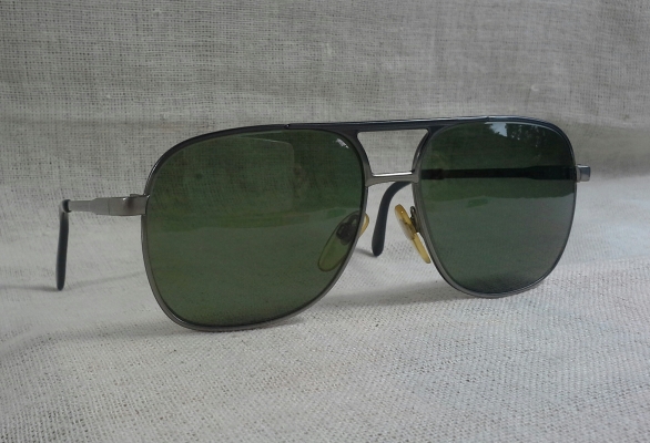 แว่นตาเทพเจ้าของชาวเยอรมัน &#039;ราชสีห์โลหะ บรอนซ์ - เทา&#039; แห่งทศวรรษที่ &#039;80s Vintage RODE
