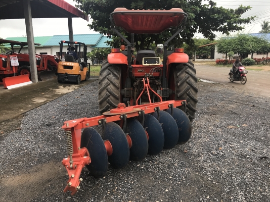 ขายรถไถคูโบต้า #M7040 สภาพนางฟ้า รถปี 59 ใช้งาน 534 ชั่วโมง รถมือ2 สภาพเหมือนใหม่ พร้อมอุปกรณ์ดันหน้า+ผาน7 #ราคา 768,000 บาท สนใจโทร 081-9136451 , 087-8390653  ขอดูรูปเพิ่มเติม Line:bow6451 ค่ะ #เล่มพร้อมโอน  #ราคาจัดส่งฟรี ค่ะ