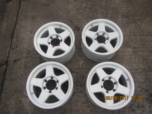 ขายล้อลายเบดเล่ 16นิ้ว 6รู 139.7 กว้าง 8