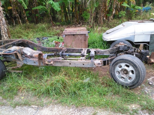 เครื่องนิสสันบอ๊กเอ็มพร้อมเกียร์