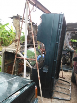 เครื่องนิสสันบอ๊กเอ็มพร้อมเกียร์