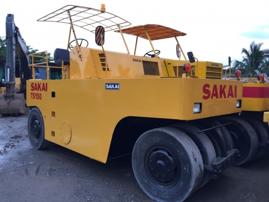 ขายด่วนรถบดล้อยาง9ล้อSAKAI TS150 ตรวจเช็คพร้อมใช้งาน เล่มทะเบียน
