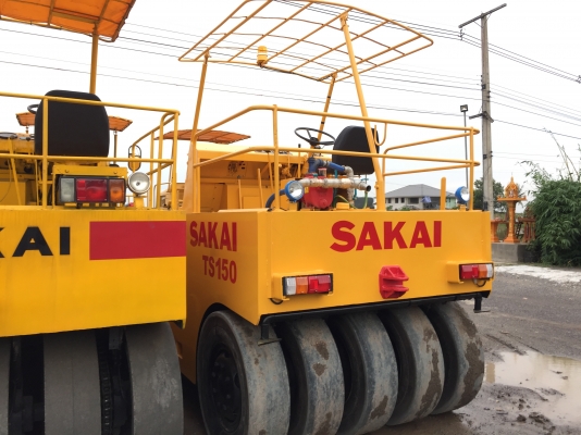 ขายด่วนรถบดล้อยาง9ล้อSAKAI TS150 ตรวจเช็คพร้อมใช้งาน เล่มทะเบียน