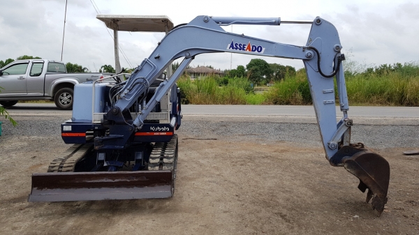 ขายด่วนรถแบคโฮKUBOTAคูโบต้าKX27เทียบเท่าPC30เครื่องคูโบต้า3สูบคอลโทนสั้นดีปั่มแรงรถนอกเพิ่งนำเข้ามาใหม่ยังไม่เคยใช้งานในเมืองไทยเลย