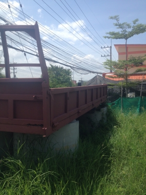 ขาย กะบะ 6ล้อ ยาว5ม กว้าง 2.10  เหล็กหนา  ขาย 9000