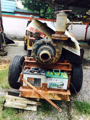 ขาย เครืองสูบน้ำ  4นิ้ว   เครือง อีสุ 85แรง ฟิตแล้ว พร้อมสาลี่ ยางดี  ใช้ ดูดน้ำ ขาย39000