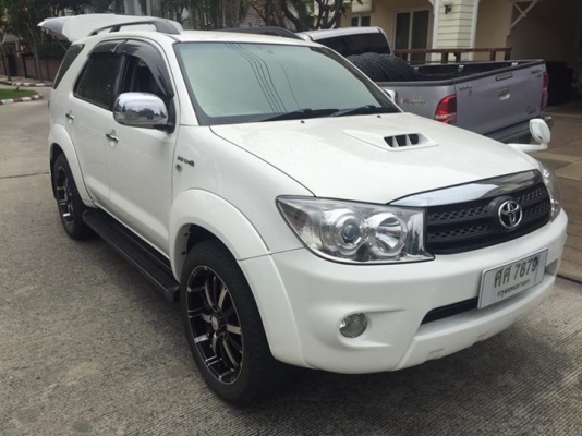 ยาง Goodyear 265 50 20 ปลายปี15 ดอกเต็ม ไม่มีปะ ใช้ยาว ราคาไม่แพง