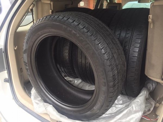 ยาง Goodyear 265 50 20 ปลายปี15 ดอกเต็ม ไม่มีปะ ใช้ยาว ราคาไม่แพง