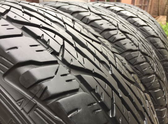 ยาง All Dunlop 225 70 15 ปี15 ดอกเต็ม ใช้ยาว เนื้อนิ่มๆ ราคาไม่แพง