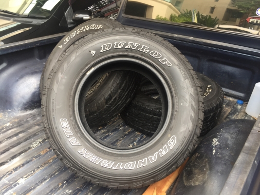 ยาง All Dunlop 225 70 15 ปี15 ดอกเต็ม ใช้ยาว เนื้อนิ่มๆ ราคาไม่แพง