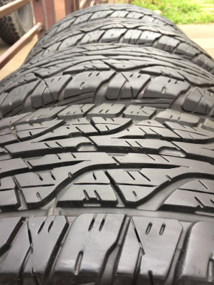 ยาง All Dunlop 225 70 15 ปี15 ดอกเต็ม ใช้ยาว เนื้อนิ่มๆ ราคาไม่แพง