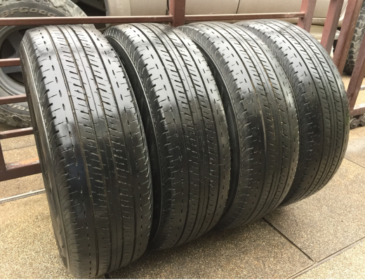 ยาง Bridgestone 215 70 16 ปี15 ดอกเต็ม ใช้ยาว ราคาไม่แพง