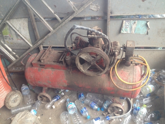 ขายด่วน ปั้มลม 3สูบ ไม่มีได ขาย 7000