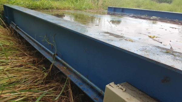 ขาย ตราชั่ง 50 ตัน ขนาดยาว 7 เมตร กว้าง 3 เมตร ใช้งานแค่ปีเดียว อุปกรณ์มีให้ครบทุกอย่าง