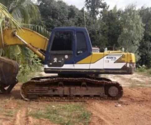 ขาย 690,000 บาท KOBELCO SK200 MARK 3  เครื่องดี ปั้มแรง โช่หนา เอวแน่น ไฟฟ้าครบ เอกสารเล่มทะเบียน  รถอยู่ จ.นครพนม โทร&amp;ไอดีไลน์ 0610710295