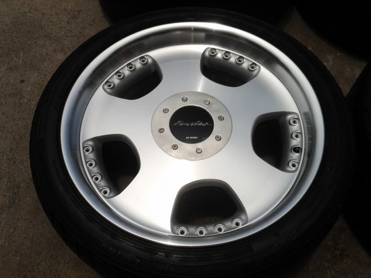 W work แท้ ขอบ 18x7.5 / 4x114 กับ 5x114 off หน้า 48 หลัง 30