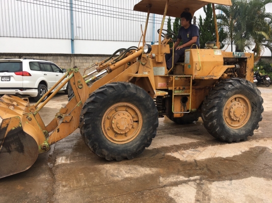 รถตักล้อยาง CAT 910 แบบเอวอ่อน ถ่ายของเหลวให้แล้วทั้งคัน ในสภาพที่พร้อมที่สุด รีบจองด่วน.