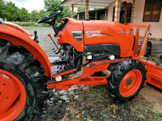 KUBOTA L4708 KUBOTA L4708
