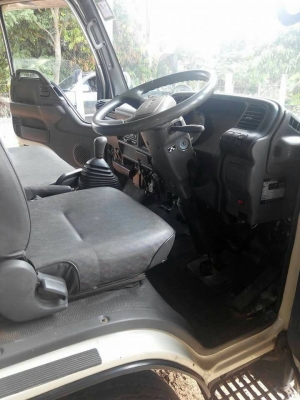 ISUZU 100