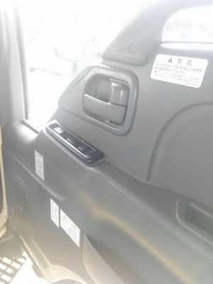 ISUZU 100