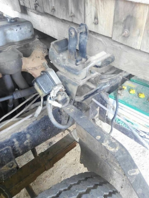 ISUZU 100