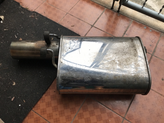 ท่อ NISMO ใส้วน2นิ้ว2 เก่าญี่ปุ่นเเท้สภาพดี