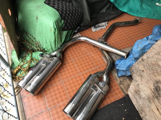 ท่อคู่เเนว VIP ใส้โล่งเลสทั้งเส้นเก่าญี่ปุ่นเเท้สภาพสวย