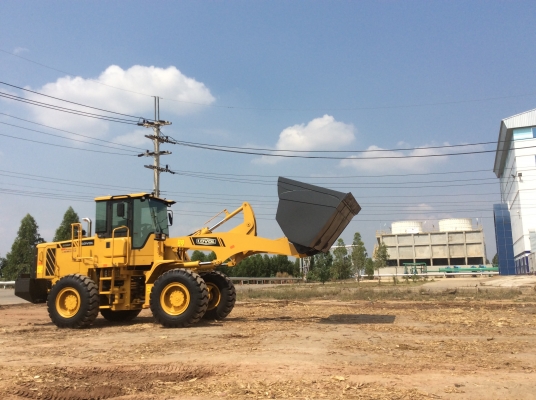 ด่วน!!!รถตักล้อยาง LOVOL รุ่น FL936F-II เป็นรถนำเข้าจากจีน มีระสิทธิภาพสูง ประหยัดเชื้อเพลิง ทนทานสู้งานหนัก ไม่เคยใช้งานในไทยมาก่อน