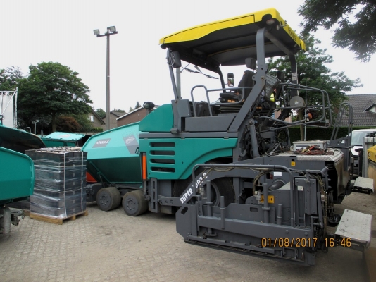 VOGELE S1803-2  เครื่อง Perkins เตา AB500-2  ปี2008 รถสวยมากๆ  092-929-9942 ธีรเทพ