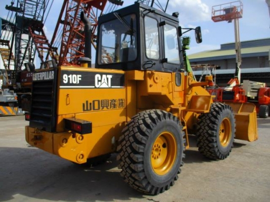 ขายรถตักล้อยาง CAT 910F ขายรถตักล้อยาง CAT 910F