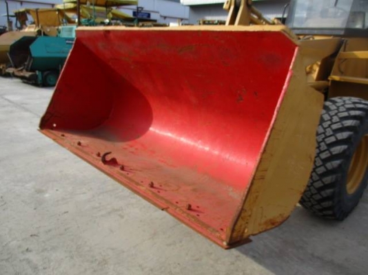 ขายรถตักล้อยาง CAT 910F ขายรถตักล้อยาง CAT 910F