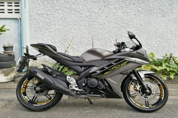 R15 2016 วิ่ง7000 รถบ้านแท้ มือเดียว เล่มชุดโอนครบ ภาษีไม่ขาด