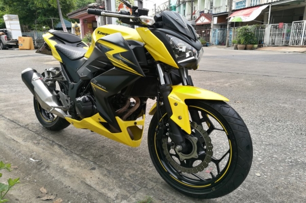 Z300 Abs 2015 รถบ้านแท้ เจ้าของคนเดียว รูดบัตรได้ Z300 Abs 2015 รถบ้านแท้ เจ้าของคนเดียว รูดบัตรได้