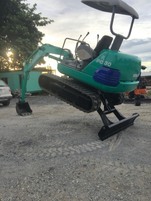 ขายครับรถขุด_KOMATSU PC30-7 สภาพเทพๆ_จากญี่ปุ่น_ขายไปเลยถูกๆ_390,000฿
