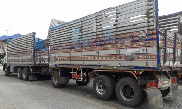 พ่วง 22 ล้อ HINO 344 ปี 53 เบรคน้ำมัน กระบะมิเนียม -ดั้ม อู่โชคชัย บรรทุกของได้ 30,200 กก. พร้อมใช้ ราคา 2.4 ล้าน ต่อรอง