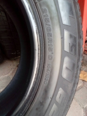 215/65R15 BRIDGESTONE LEO 627 ชุด 4 เส้น tel. 081-427-3941