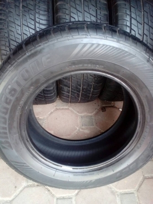 215/65R15 BRIDGESTONE LEO 627 ชุด 4 เส้น tel. 081-427-3941