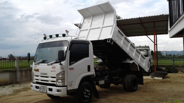 ขายด่วน..ISUZU.NPR150แรงปี56เทอร์โบอินเตอร์.แอร์.เพาเวอร์.เดิมๆครบทุกระบบ..รถมือเดียว..