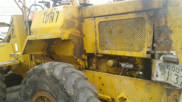 รถตักล้อยาง CAT 910 สภาพดี พร้อมใช้งาน