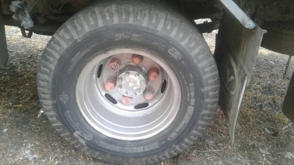 Isuzu npr 59 lpu 5 เครื่อง 115 แรงม้า แอร์หนาว เครื่องดีภาษีเต็มเล่มพร้อมโอนยาว 550 เมตร พร้อมคอกสวย Isuzu npr 59 lpu 5 เครื่อง 115 แรงม้า แอร์หนาว เครื่องดีภาษีเต็มเล่มพร้อมโอนยาว 550 เมตร พร้อมคอกสวย