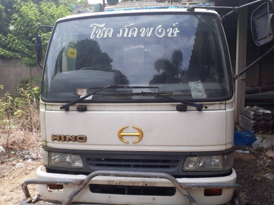 ขายหกล้อ FC 4J 145 เทอร์โบ ปี 44  ยาว 5.5 ม.ทะเบียนขาด2ปี