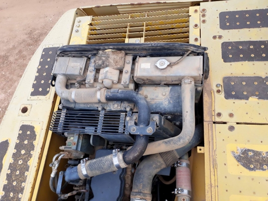 ขาย แมคโคร โคมัสสุ PC 200 -8 พร้อมใช้ เอกสาร ชุดจดทะเบียน 10400 ช.ม. ขาย แมคโคร โคมัสสุ PC 200 -8 พร้อมใช้ เอกสาร ชุดจดทะเบียน 10400 ช.ม.