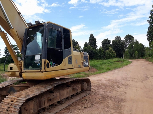 ขาย แมคโคร โคมัสสุ PC 200 -8 พร้อมใช้ เอกสาร ชุดจดทะเบียน 10400 ช.ม. ขาย แมคโคร โคมัสสุ PC 200 -8 พร้อมใช้ เอกสาร ชุดจดทะเบียน 10400 ช.ม.