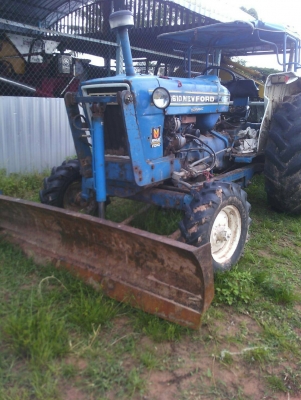 ขายเครื่องมีการเกษตร